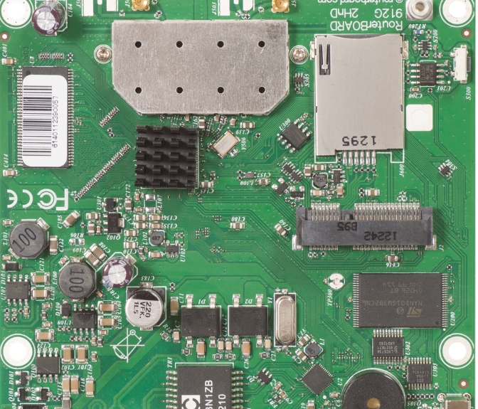 MIKROTIK RB912UAG-2HPnD  RB912UAG-2HPnD