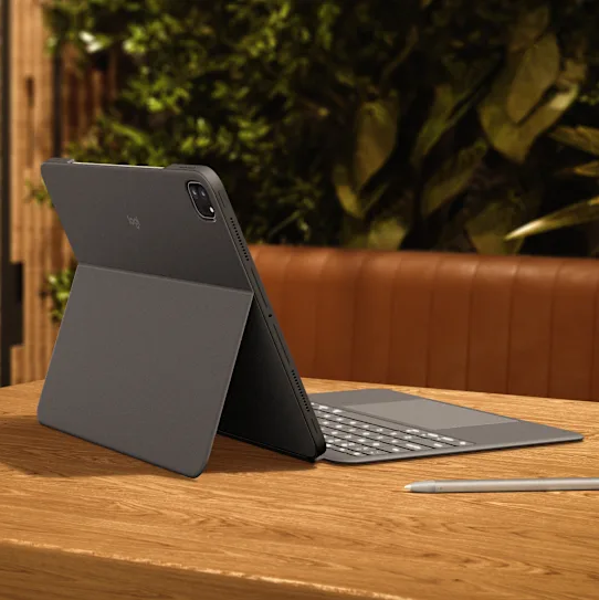 LOGITECH Combo Touch Case for iPad Pro 11-inch (M4) - GRAPHITE En/Ar  920-012778