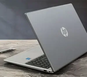 HP LAPTOP 250 G10 SILVER